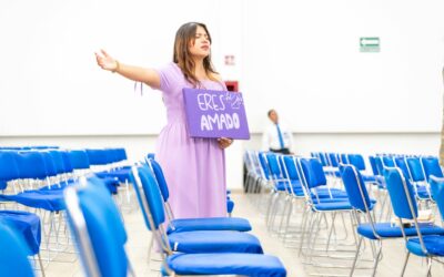 ¡Exalta al Señor con tus alabanzas!